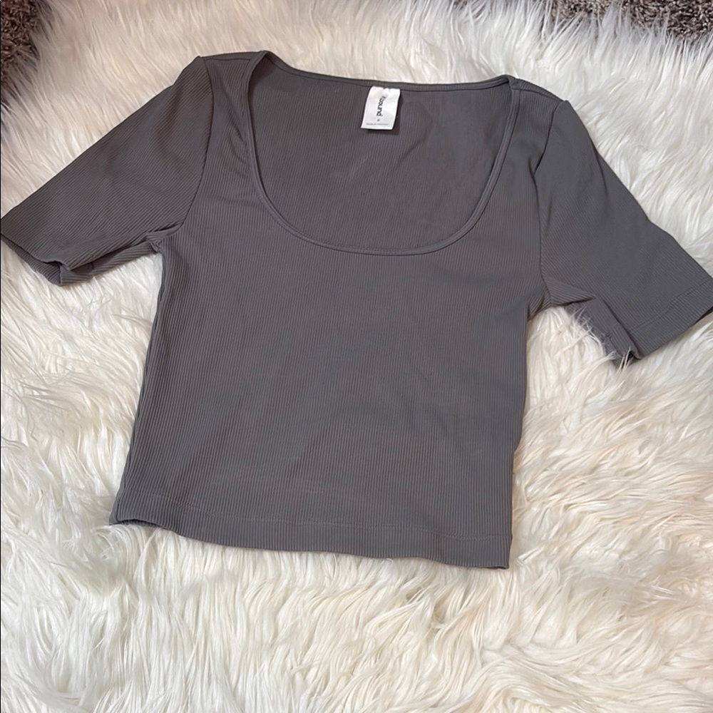 Abound Grey Pearl Ribbed Cropped Shirt Size S Light Flaws